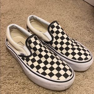 Checker Platform Slip-on Vans